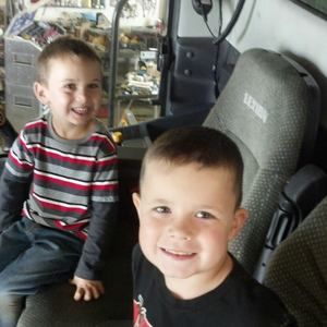 Meet your Posher, Larry